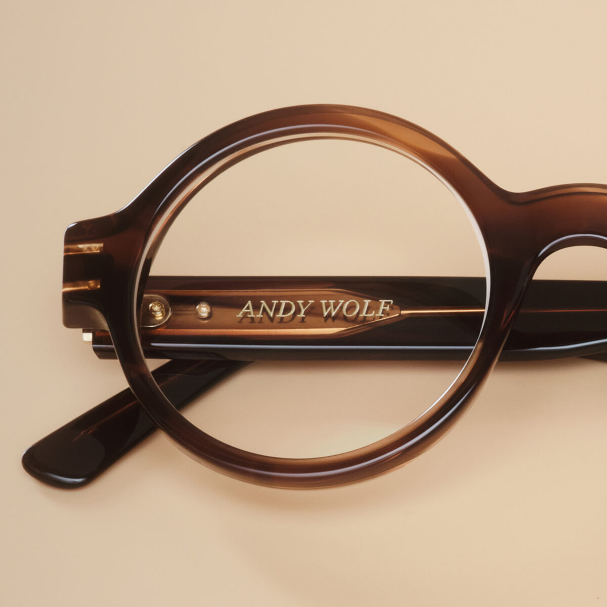 ANDY-WOLF-EYEWEAR_AWearness_AW02-col-8__front_Credit_FANETTE-GUILLOUD1_1zu1_web-1200x1200